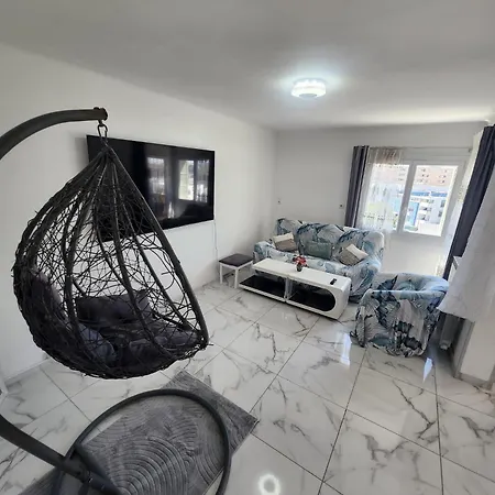 Spacieux 3 Et Balcon شقة *