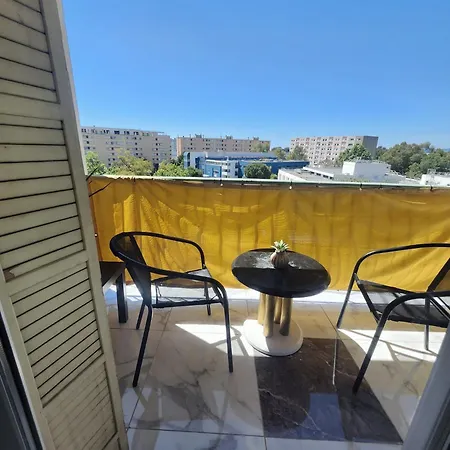 Spacieux 3 Et Balcon * نيس