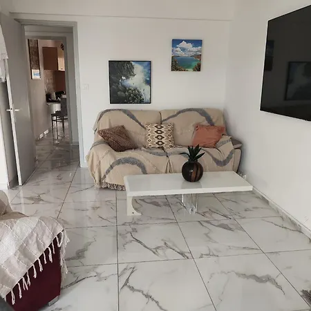 Spacieux 3 Et Balcon * نيس